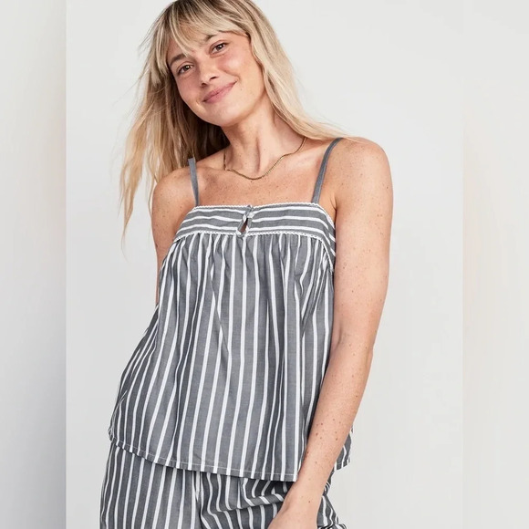 OLD‎ NAVY Striped Smocked Pajama Cami Swing Top in Navy Stripe - Picture 1 of 8